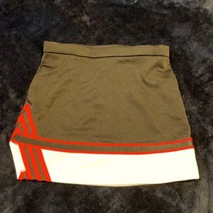 Girls cheer skirt used 2 times